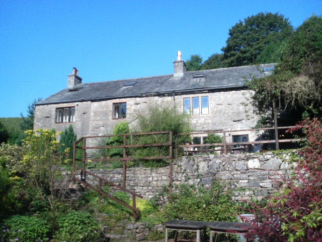 640x480 pixels (153K)