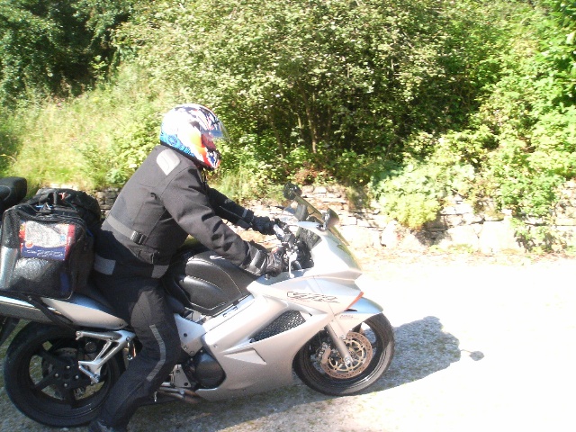 640x480 pixels (164K)