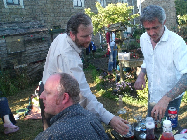 640x480 pixels (160K)