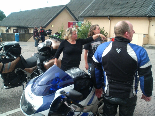 640x480 pixels (134K)