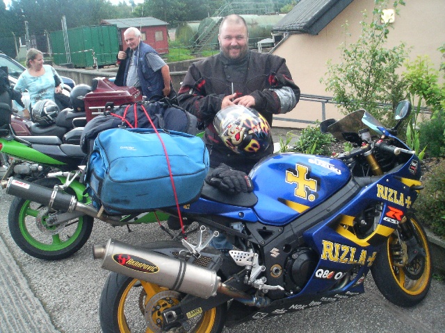 640x480 pixels (170K)