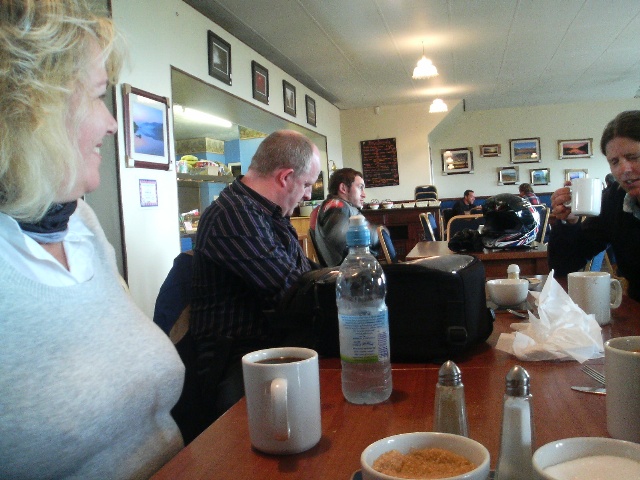 640x480 pixels (120K)