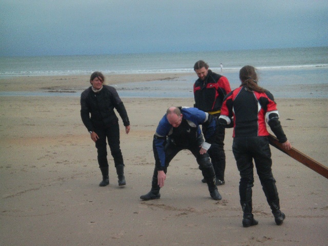 640x480 pixels (99K)