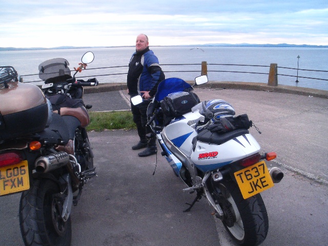 640x480 pixels (120K)