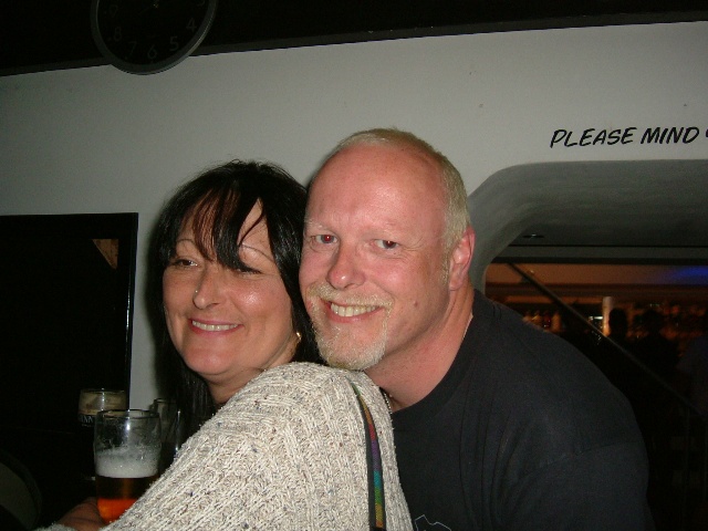 640x480 pixels (93K)