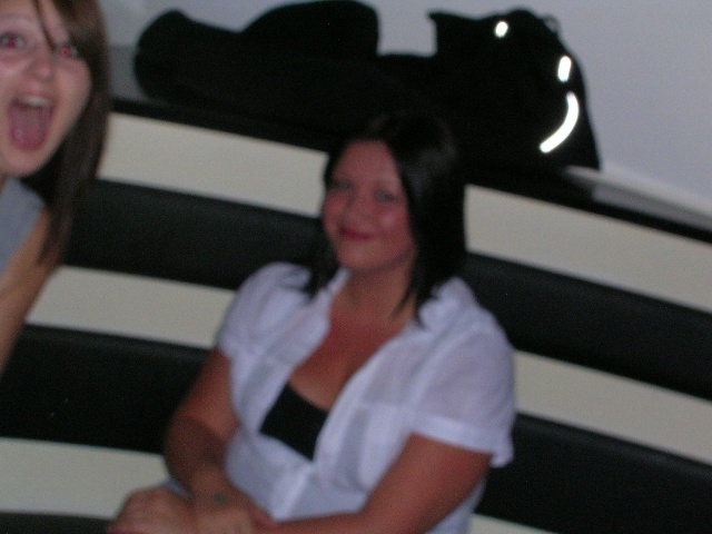 640x480 pixels (84K)