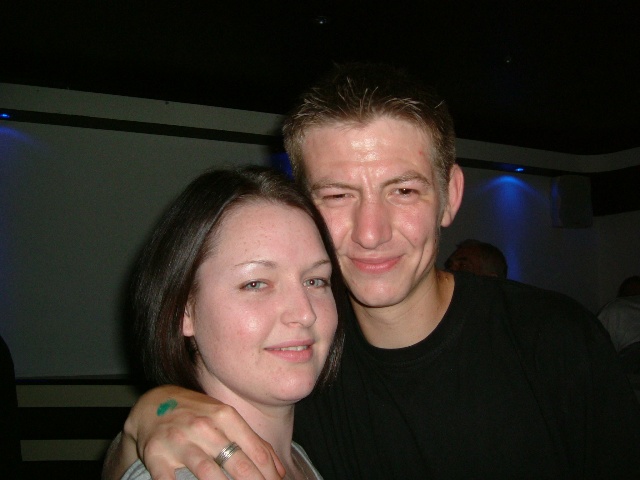 640x480 pixels (74K)