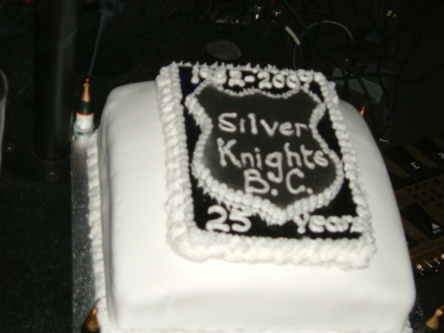 640x480 pixels (78K)